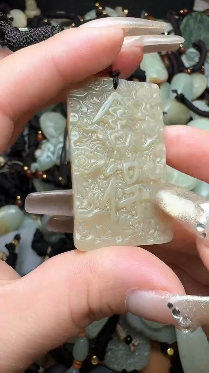 【闪购商品】和田玉颈饰未镶嵌1