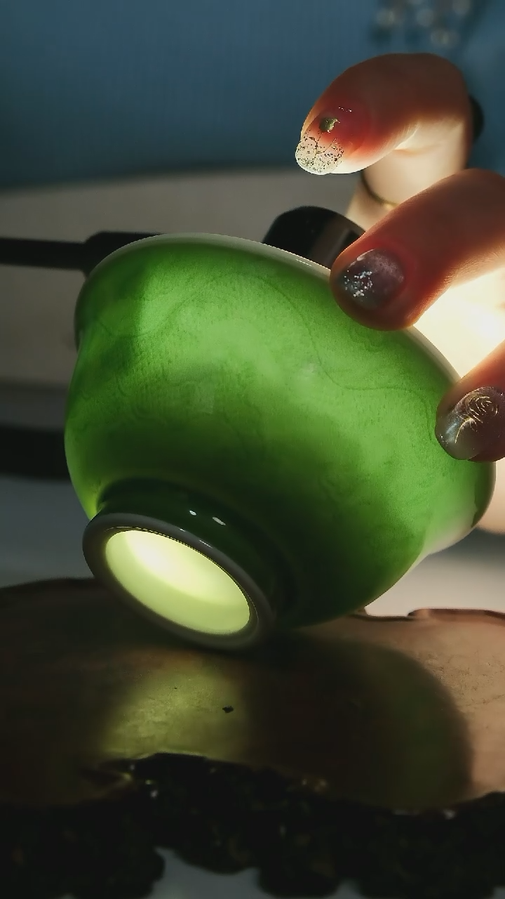 【闪购商品】清本源-绿釉压手杯