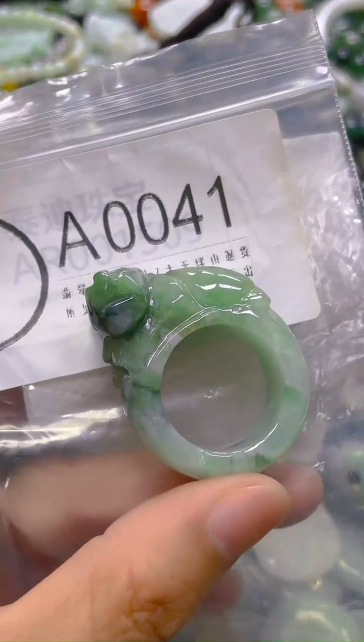 翡翠未镶嵌颈饰21.2mm/A/翡翠A货一图一物