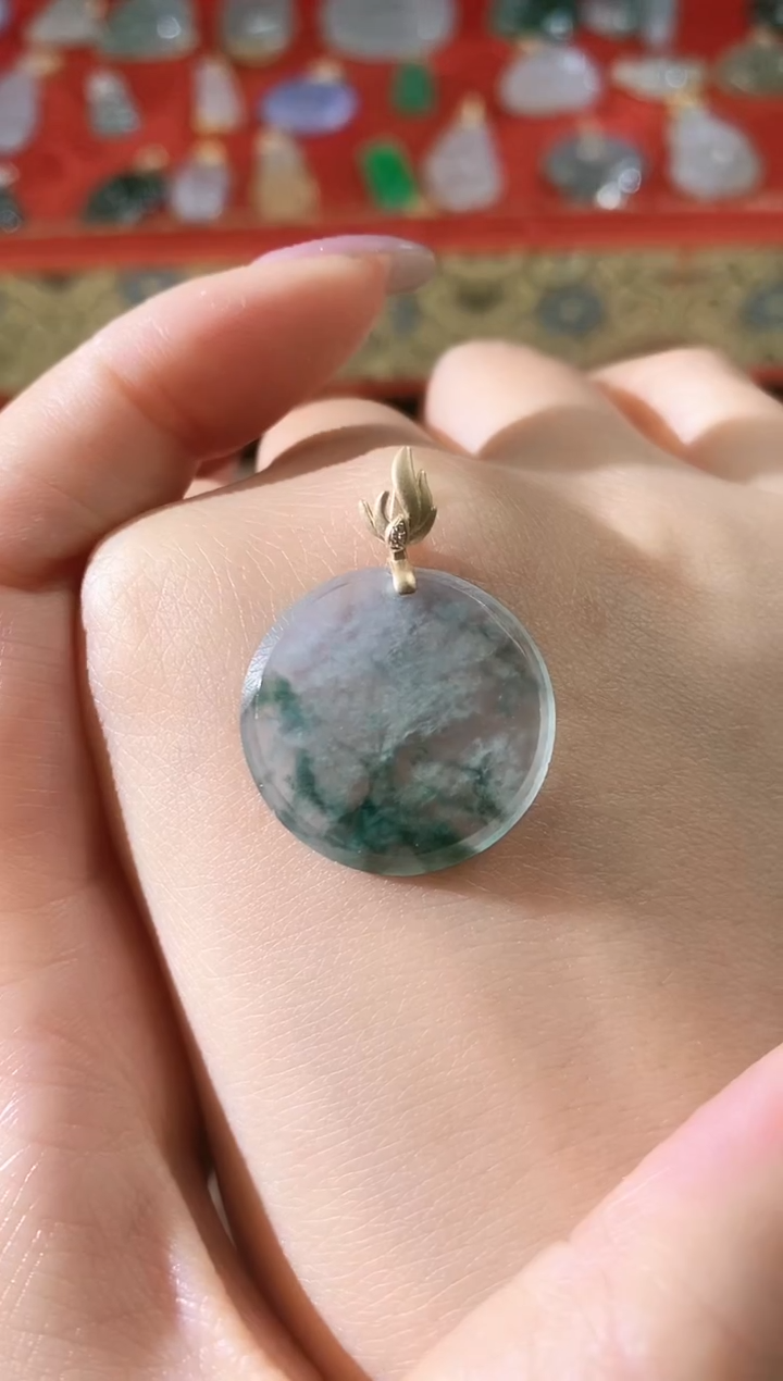 翡翠18K金镶嵌颈饰250329160