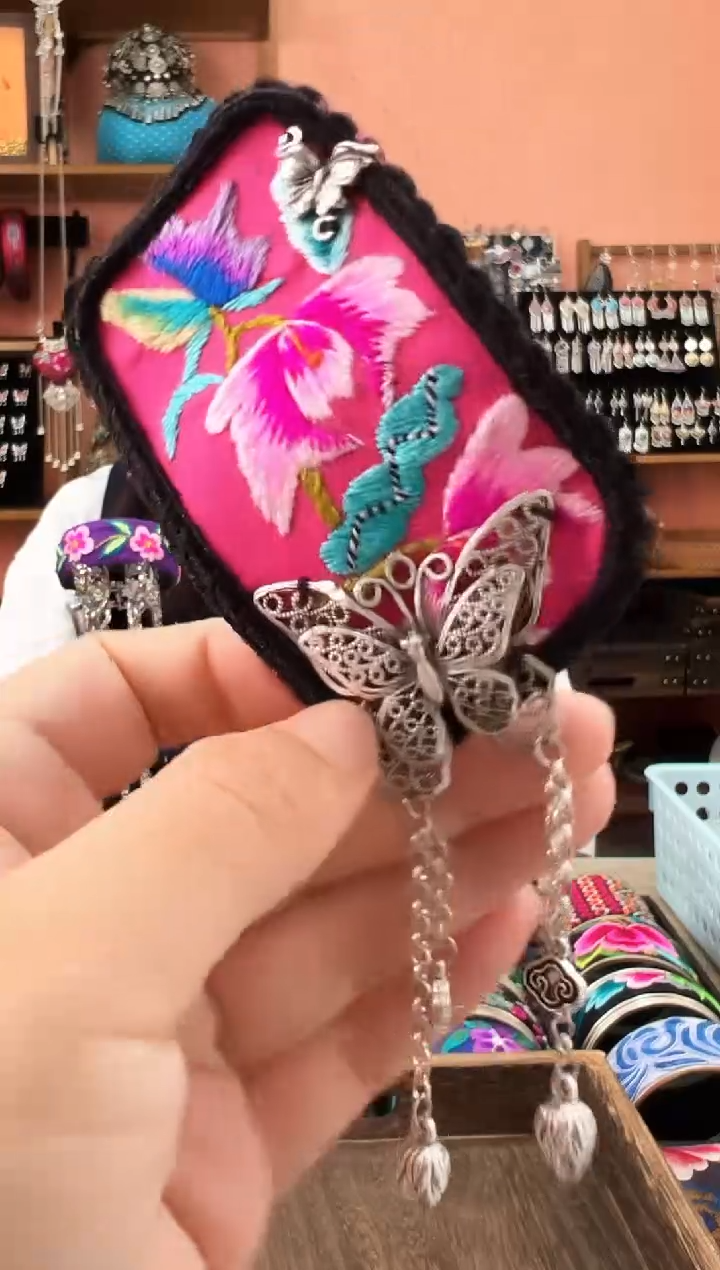 织绣艺枝独绣老绣饰品9