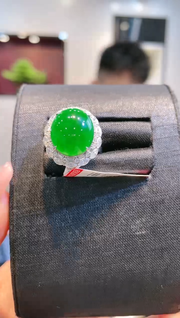 【闪购商品】翡翠颈饰18K金镶嵌A69天然A货翡翠两用款戒指