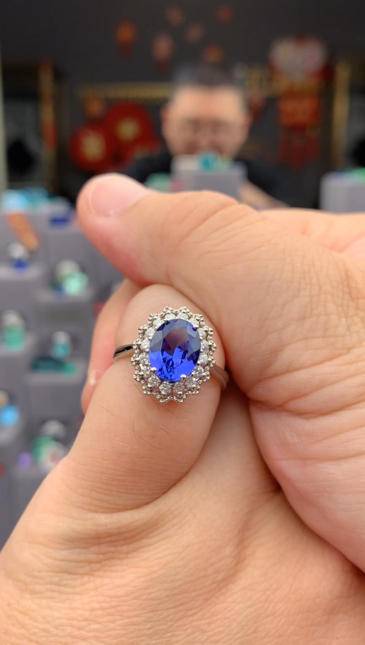 【闪购商品】坦桑石戒指18K金镶嵌2ct 坦桑石戒指