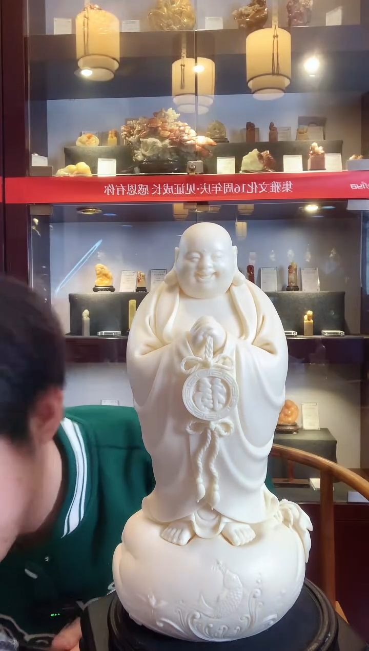 摆件德化白瓷  年年有余 高30 cm 林建胜老师