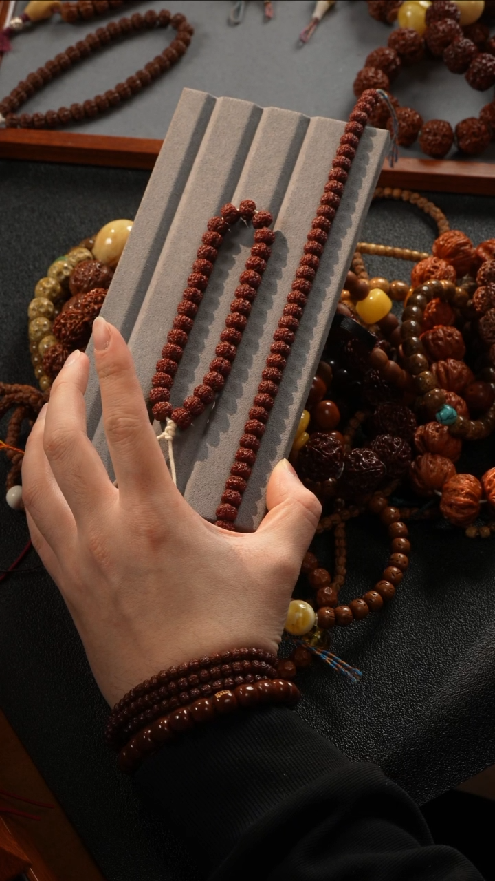 【闪购商品】金刚菩提手串平细梅花单圈