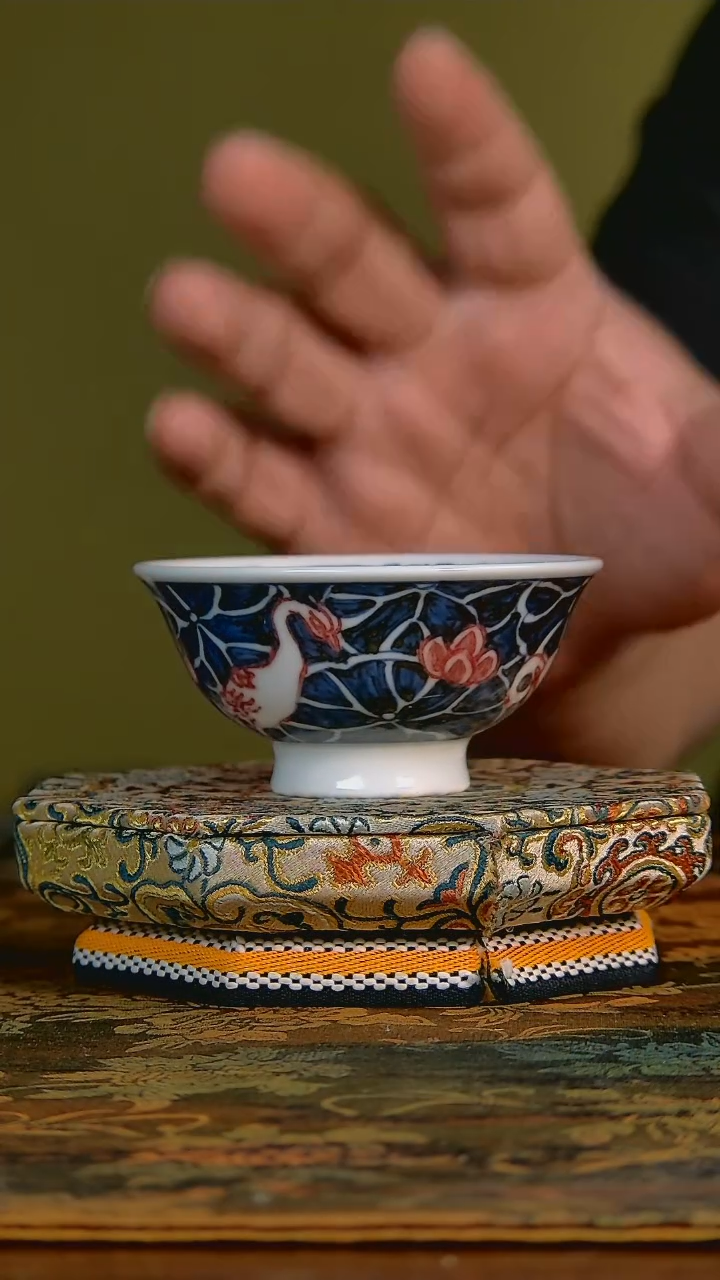 杯手工手绘杯杯很美丽