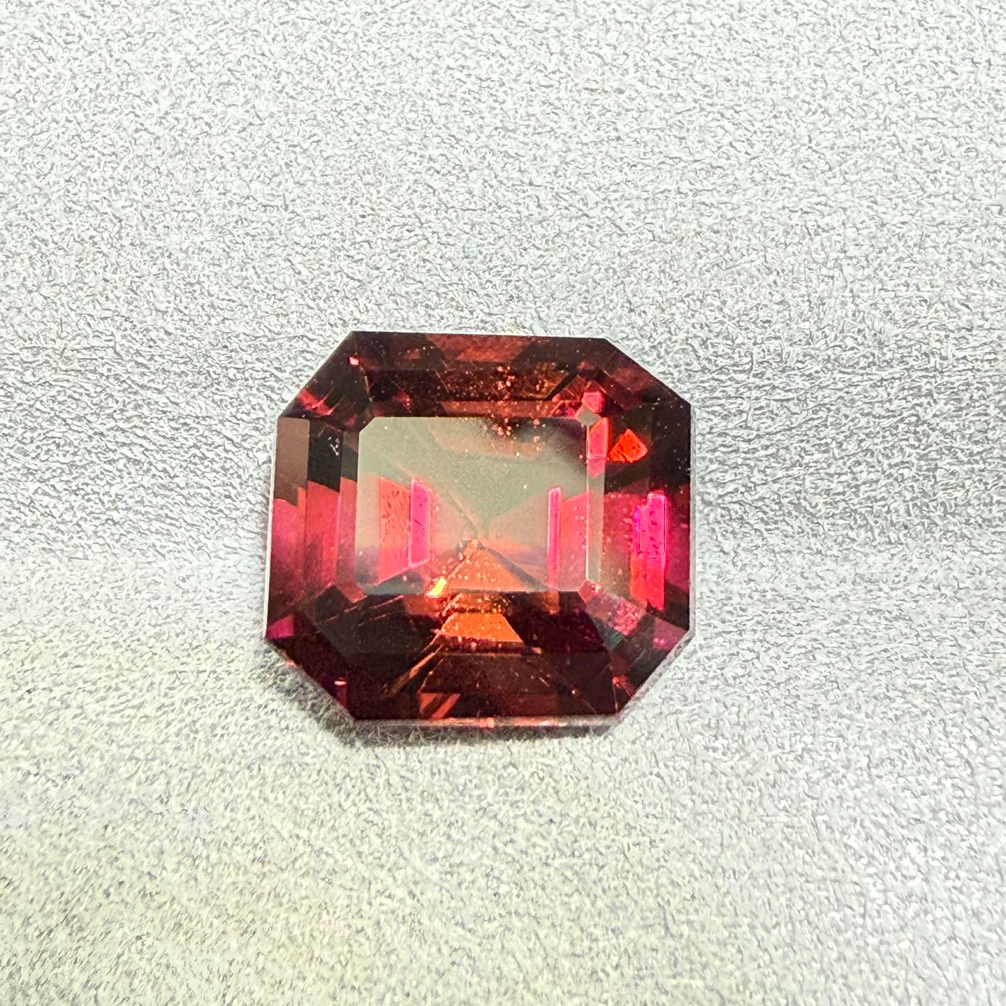 4.28ct天然碧玺裸石 尺寸9.7×9×6.6mm