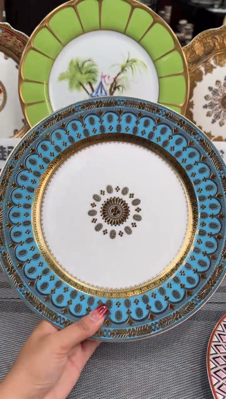 【闪购商品】瓷片10.5英寸平盘 1个 瑕 福利价