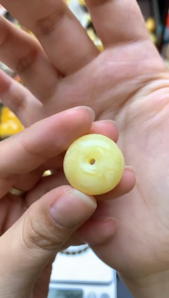 【闪购商品】未镶嵌琥珀珠宝奇石118琥珀蜜蜡花粉有纹小坑介意勿拍