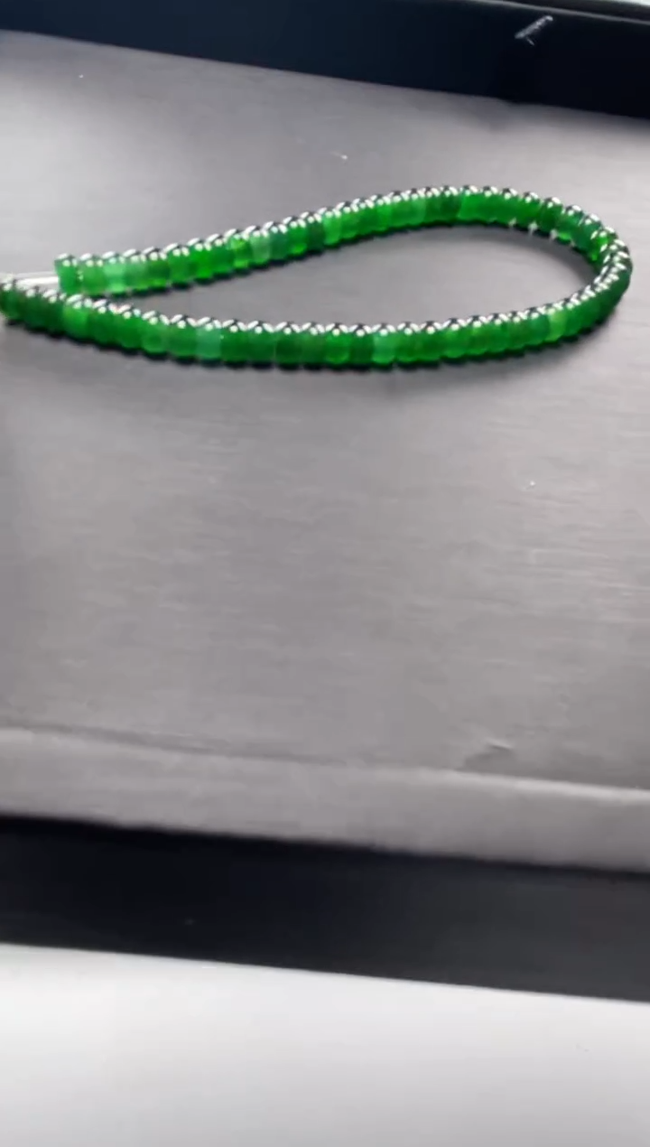 【闪购商品】翡翠手串未镶嵌多样性发货算盘珠满绿68颗卡4