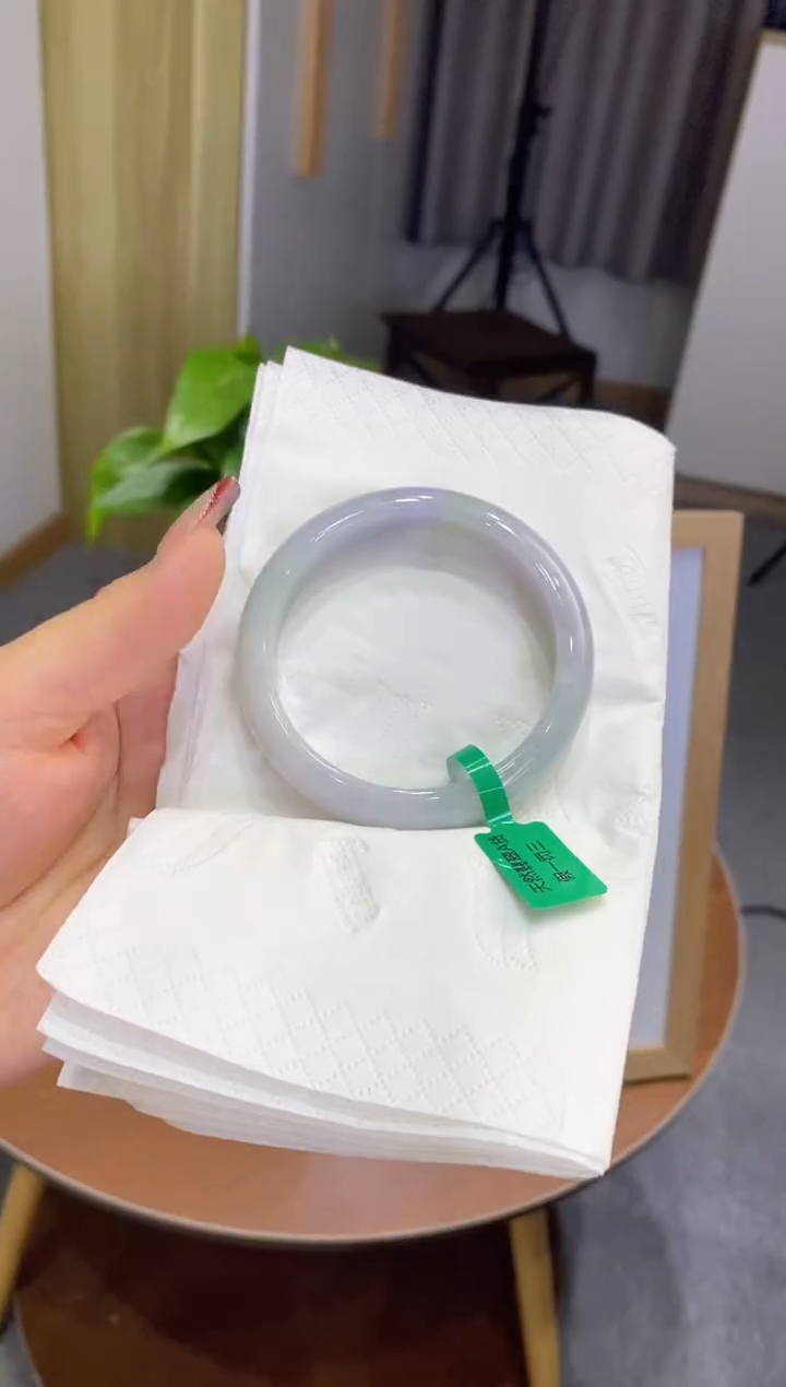 【闪购商品】翡翠手镯未镶嵌00009088