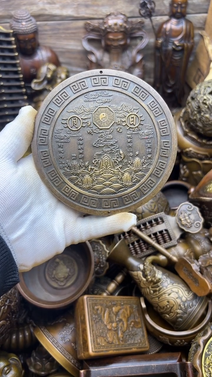 精美铜器，点击下单