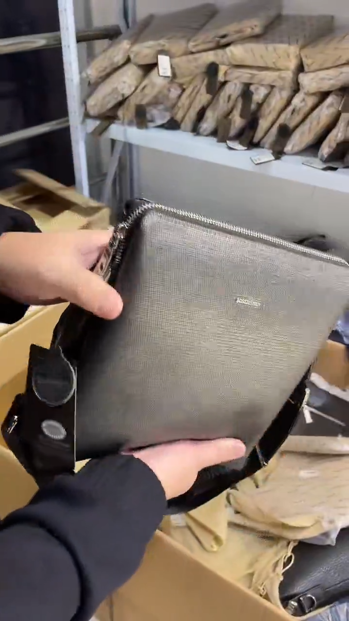 头层牛皮267品牌男包清货中（不要卡单，理性消费）