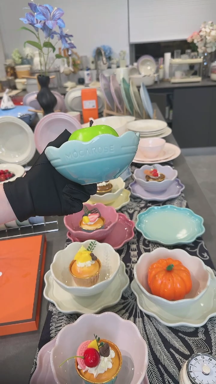 【闪购商品】瓷炻彩花边碗14CM-孔雀青