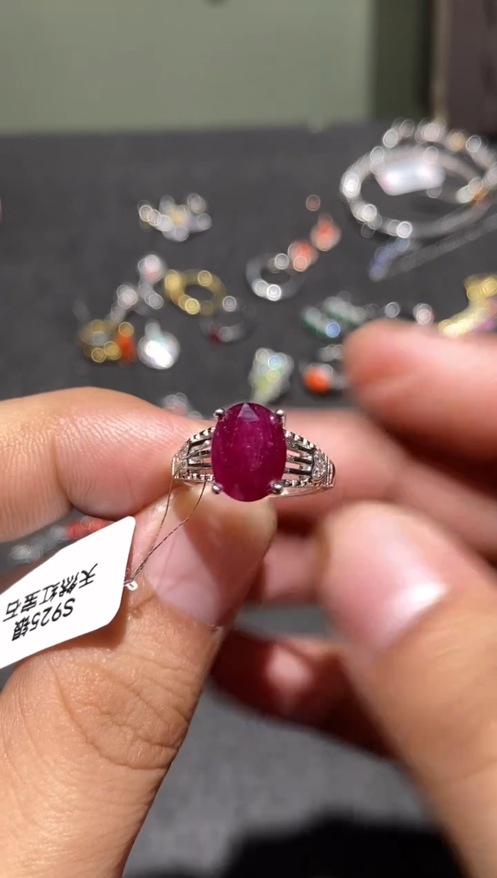 银S925镶嵌戒指红宝石戒指