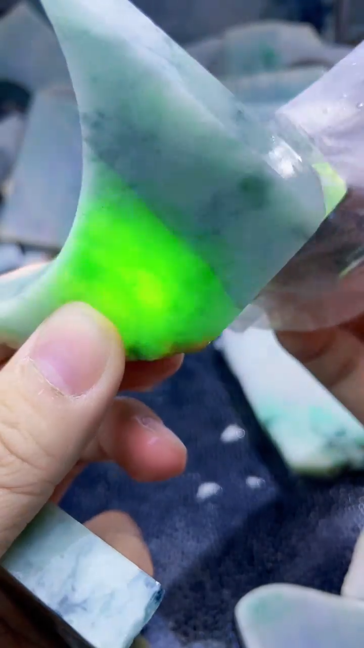 裸石翡翠天然A货翡翠板料