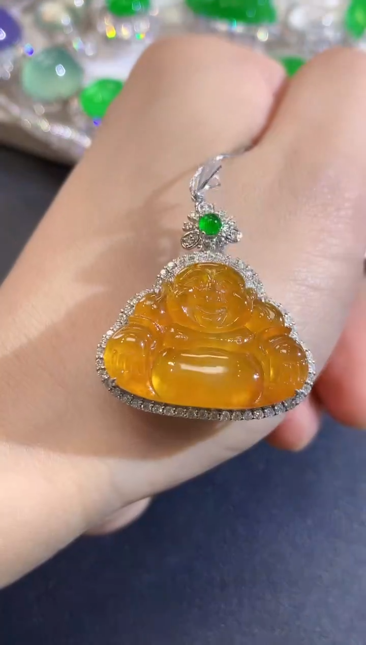 吊坠(不含链)18K金镶嵌翡翠D28 