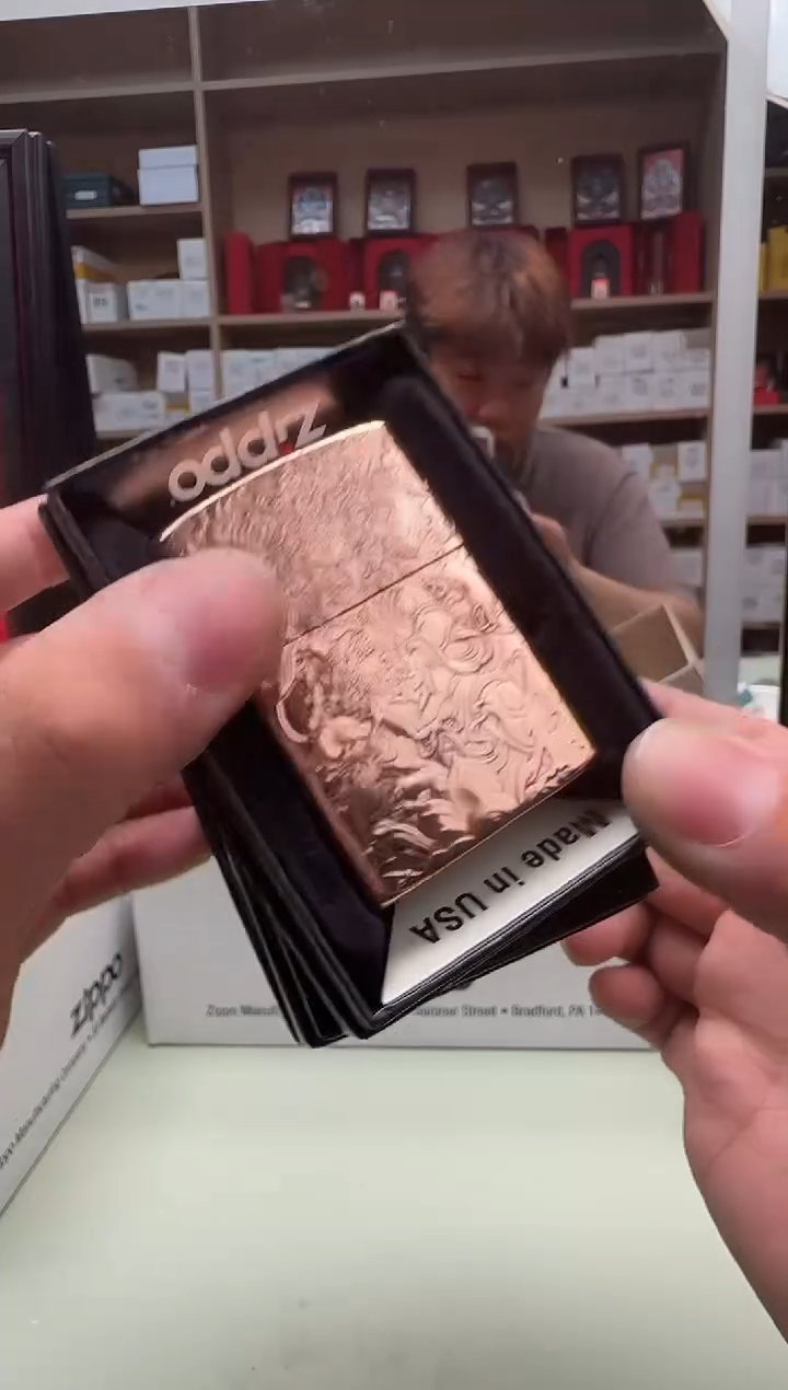 Zippo打火机紫铜重甲大黑天