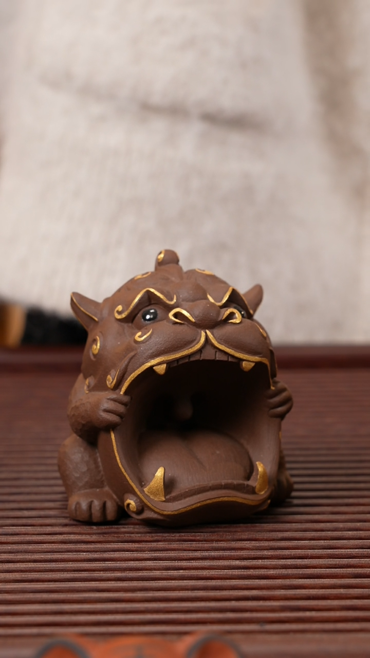 【闪购商品】紫砂茶宠大嘴（描金）