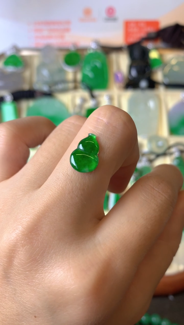 【闪购商品】定制翡翠未镶嵌1裸玉（客户意向镶嵌）