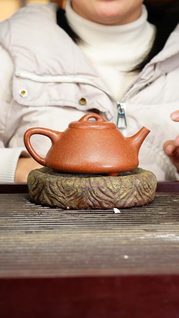 宜兴原矿紫砂壶茶壶宜兴原矿紫砂壶茶壶260C