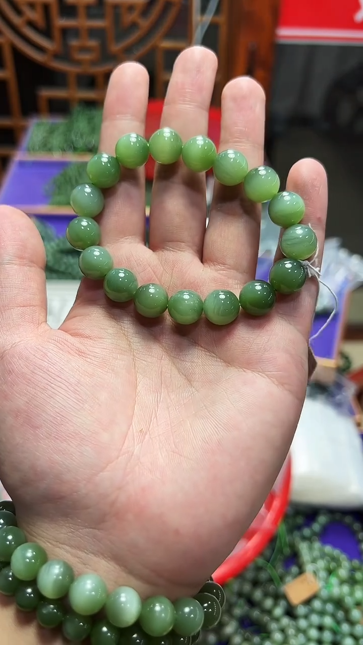 颈饰未镶嵌和田玉和田玉碧玉手串12mm