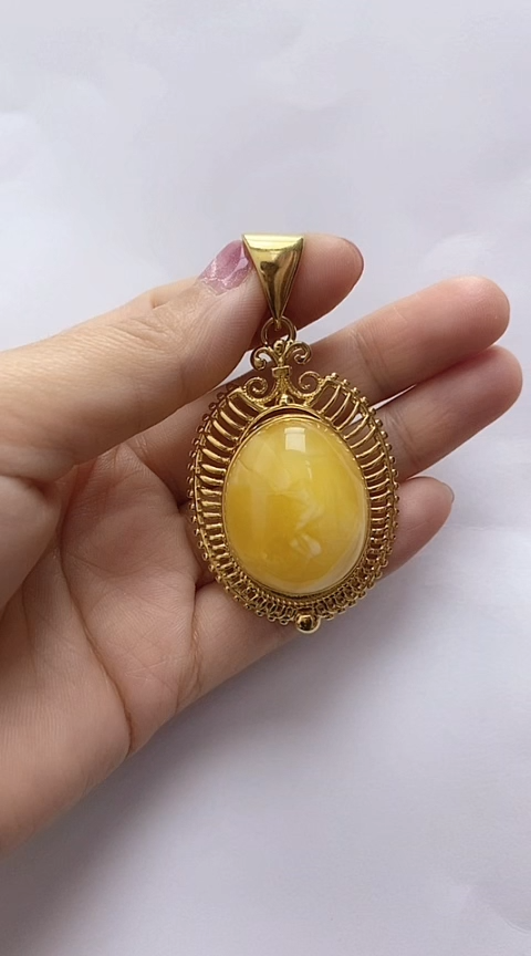 【闪购商品】琥珀裸石银S925镶嵌蜜蜡吊坠