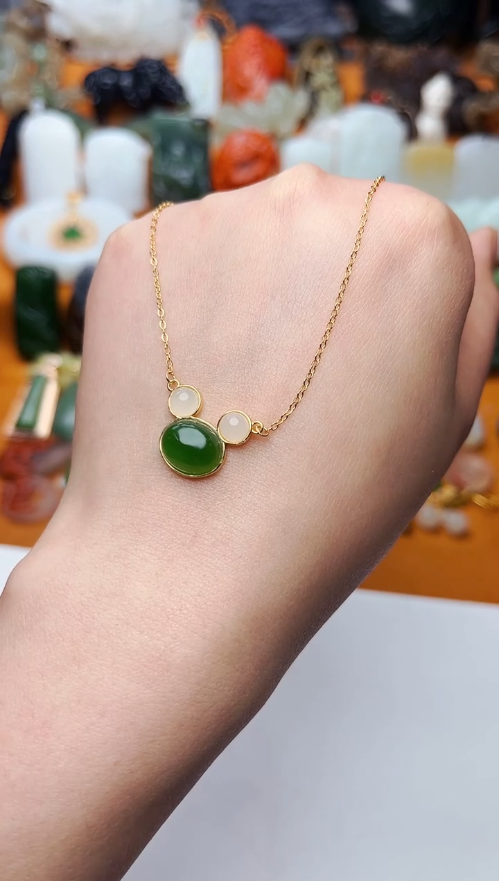 【闪购商品】和田玉颈饰银S925镶嵌项链