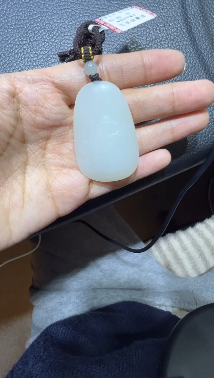 吊坠(赠链)未镶嵌和田玉天泰白玉佛公挂件（产地直发）