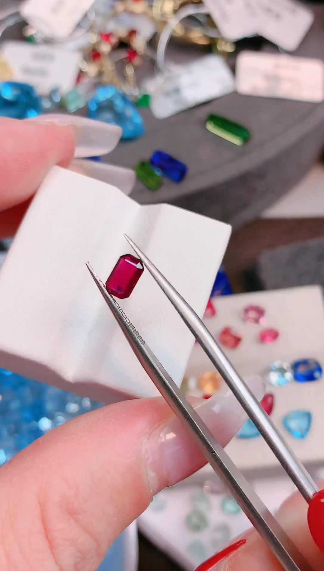 裸石红宝石0.64ct