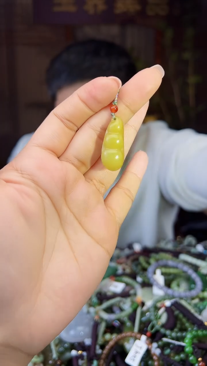 颈饰未镶嵌和田玉多样性发货拍一发一