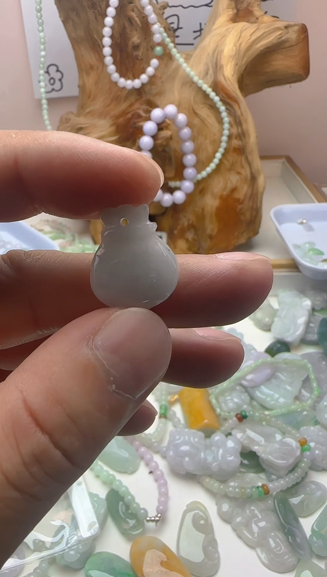 颈饰未镶嵌翡翠翡翠