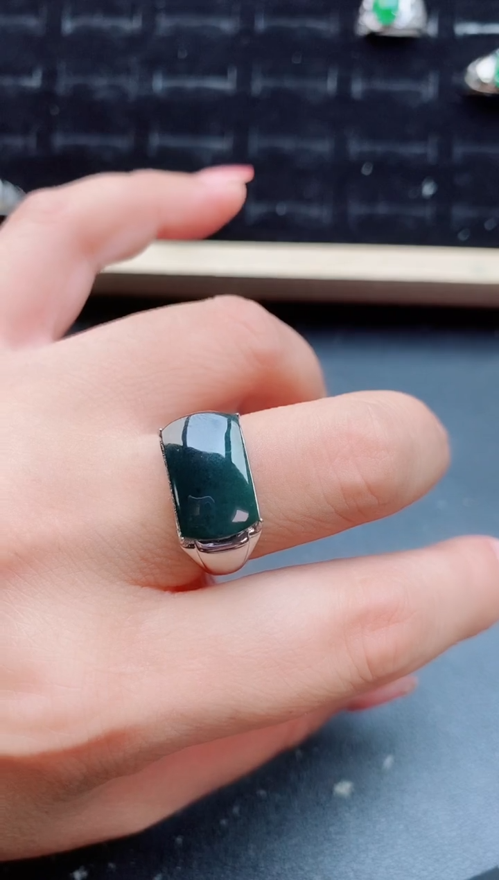 【闪购商品】翡翠戒指银S925镶嵌5080550