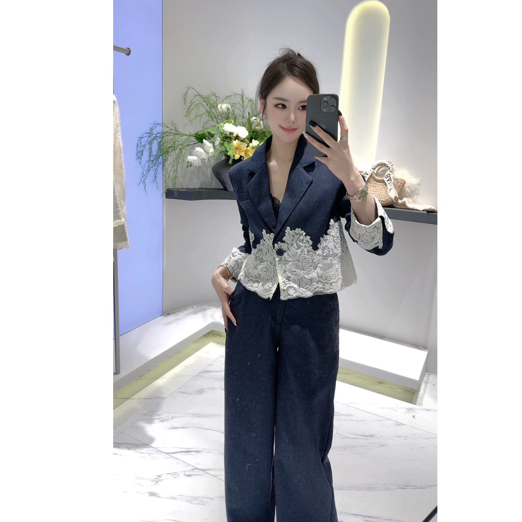【有感服饰】春季新款拼蕾丝轻奢百搭西装+长裤高级感两件套117
