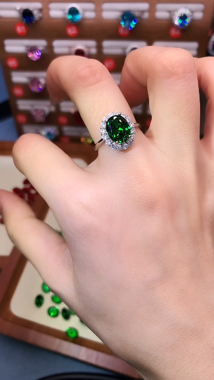 银S925镶嵌戒指碧玺.......