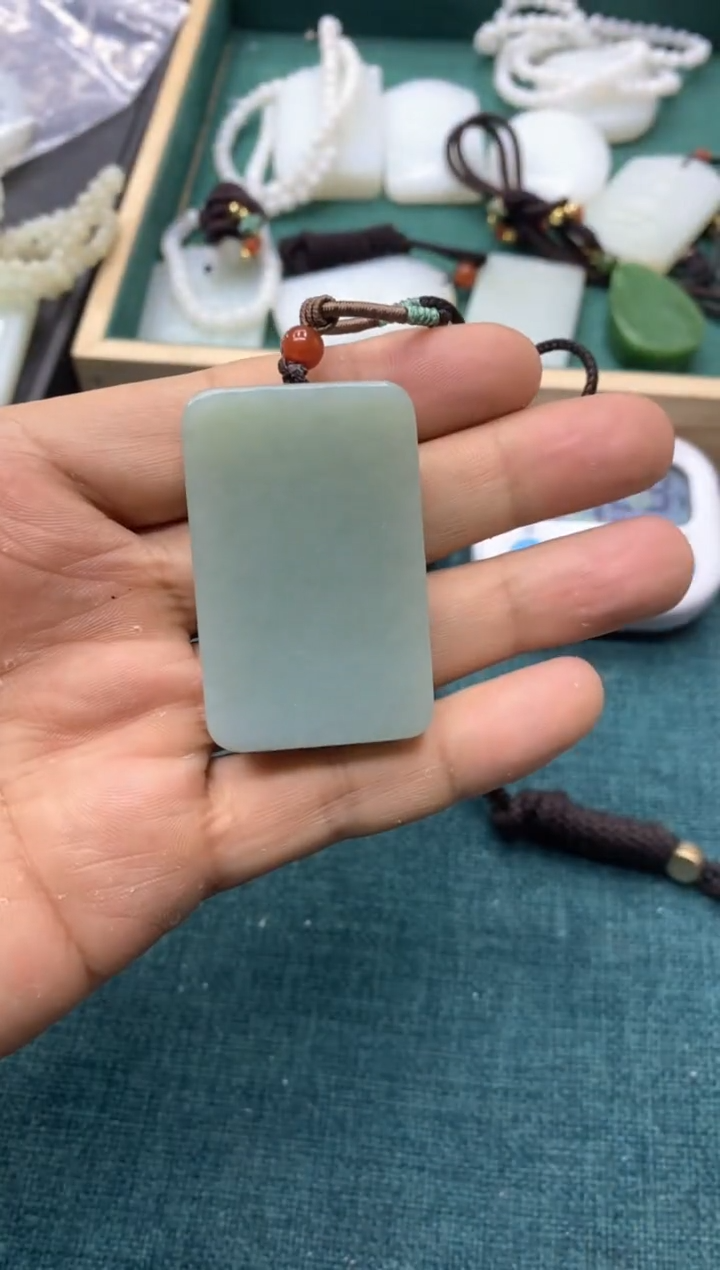 【闪购商品】和田玉吊坠未镶嵌吊坠