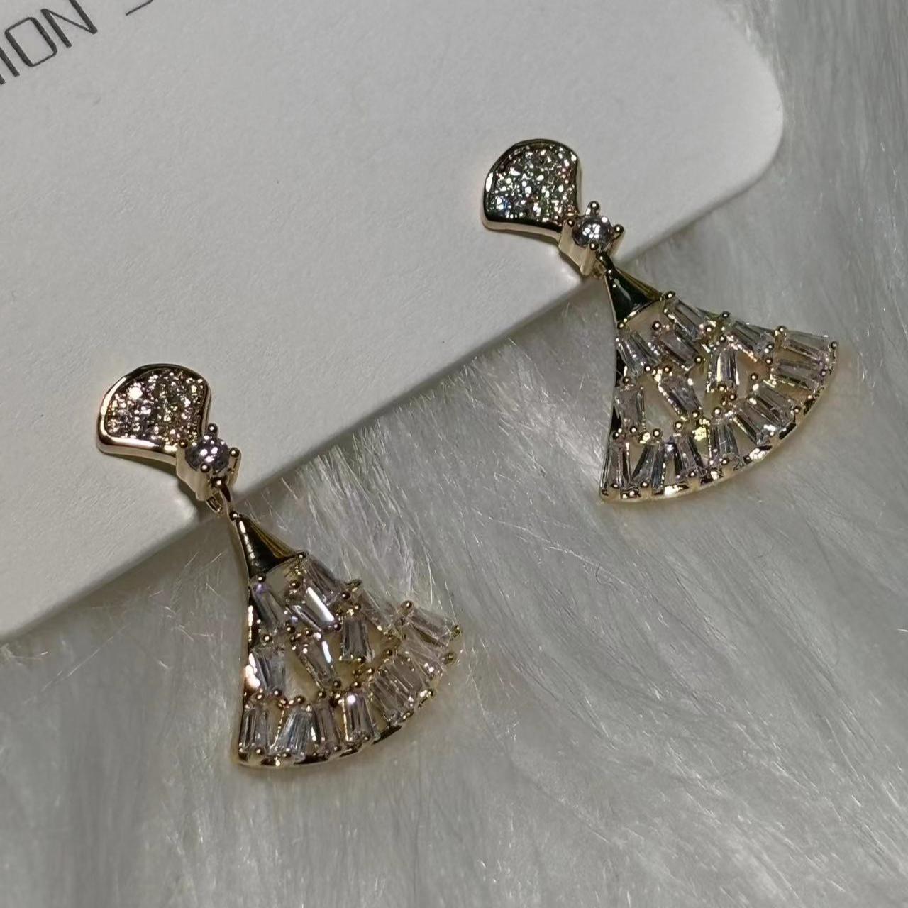 合金耳饰 扇叶百搭耳钉