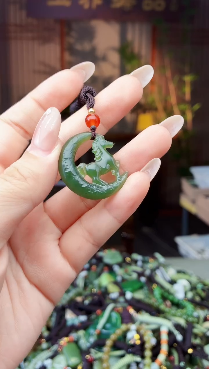 颈饰未镶嵌和田玉多样性发货拍一发一