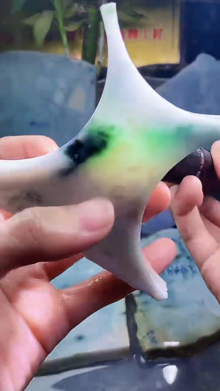 未镶嵌挂件翡翠小雨122