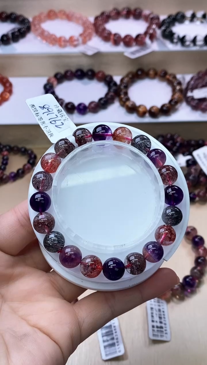 【闪购商品】水晶手链未镶嵌黑加仑超七9m+