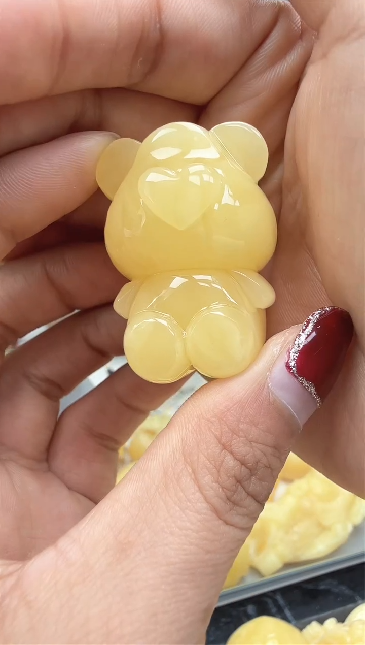 【闪购商品】琥珀裸石未镶嵌小熊