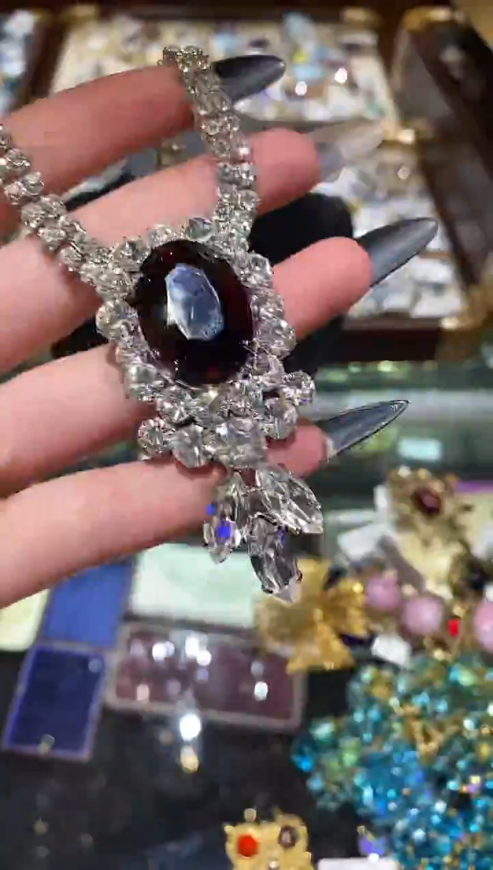 纯铜合金琉璃楚楚珠宝中古甄选不退换