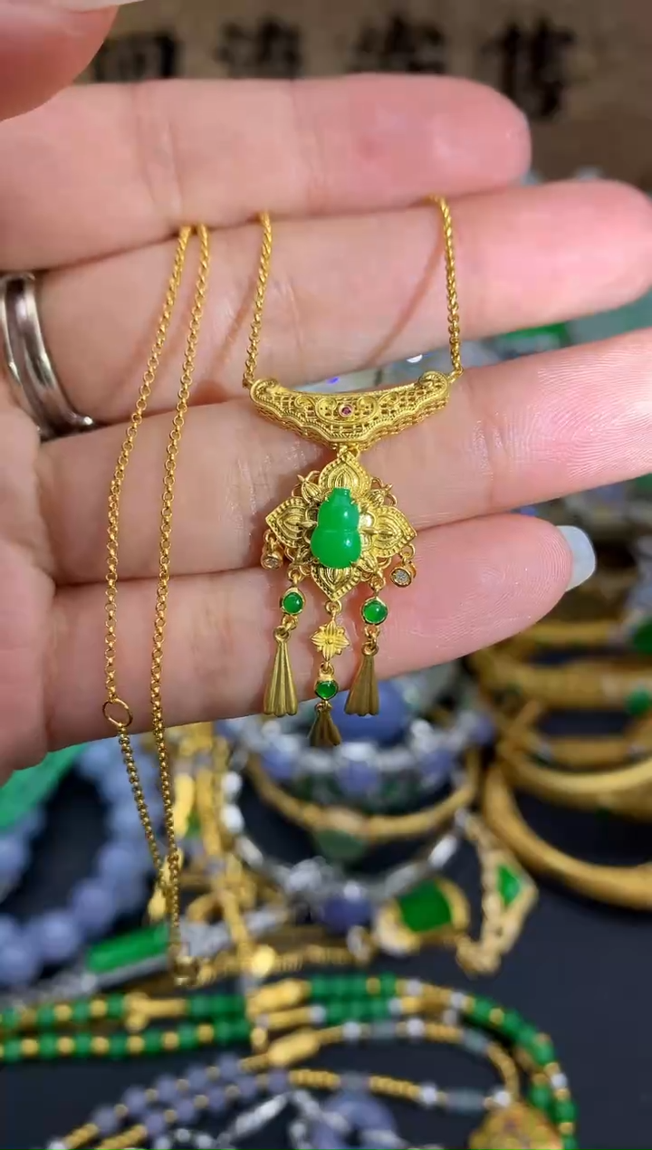 【闪购商品】翡翠颈饰18K金镶嵌534-中国好珍宝