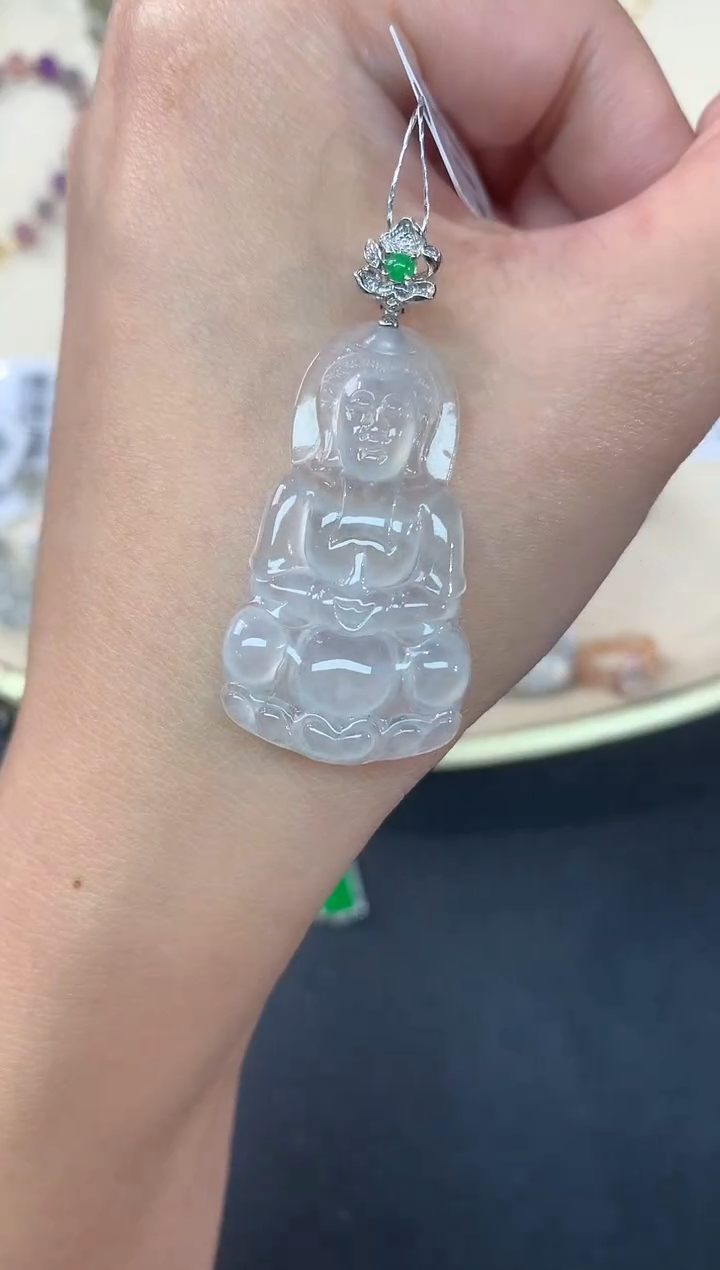 【闪购商品】翡翠吊坠(不含链)18K金镶嵌吊坠A2532980|