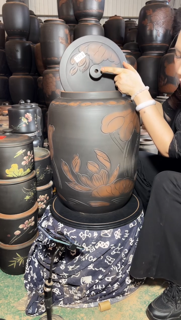 壶瑕疵 水缸 36升 荷花 704