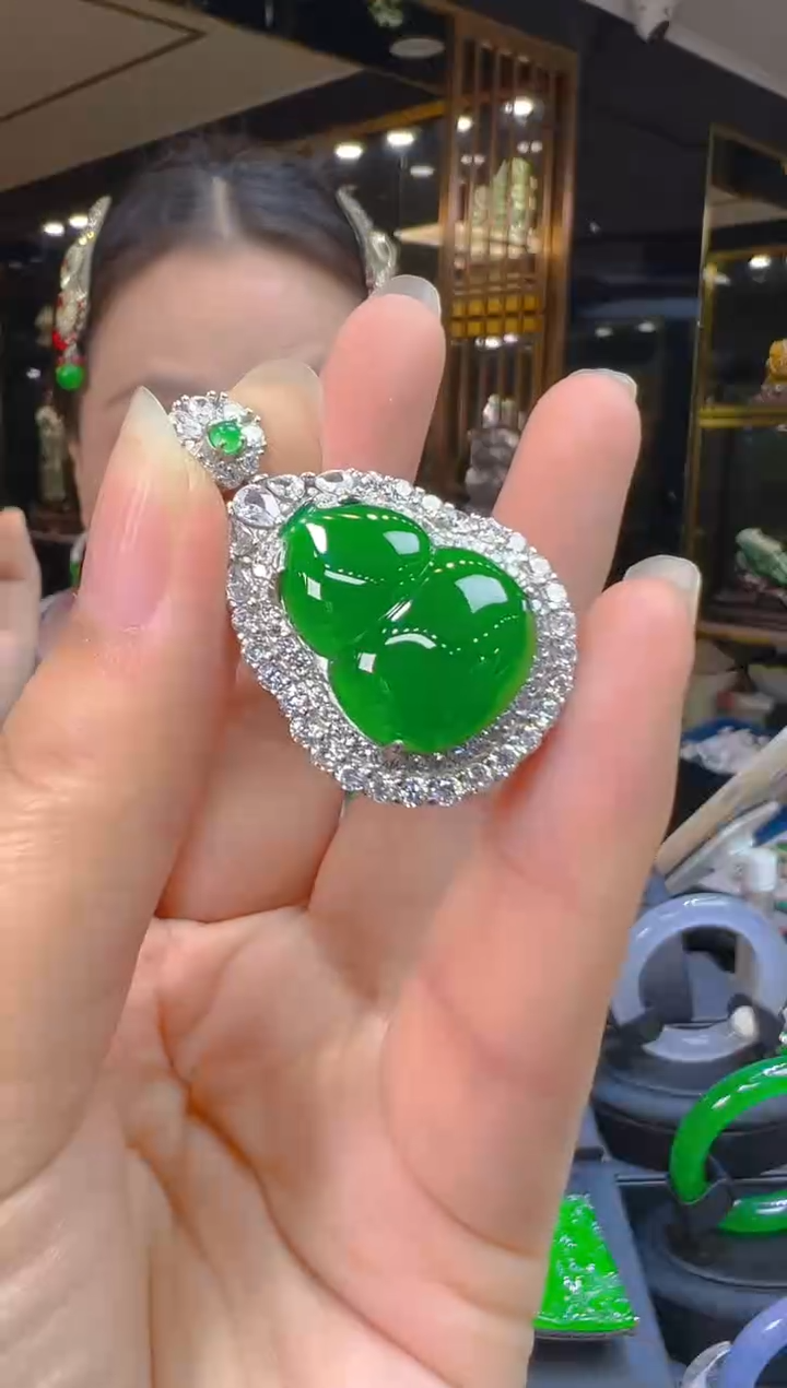 翡翠银S925镶嵌吊坠(赠链)049（多样性发其一）