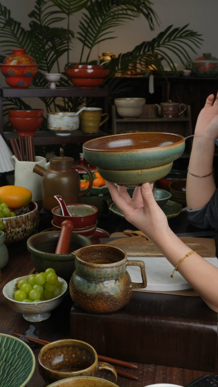 碗微瑕景德镇手工高温餐具铜红面碗