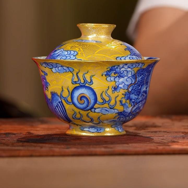 【小乔赏瓷1】堂钟正黄地青花锦地纹金银错龙凤盖碗