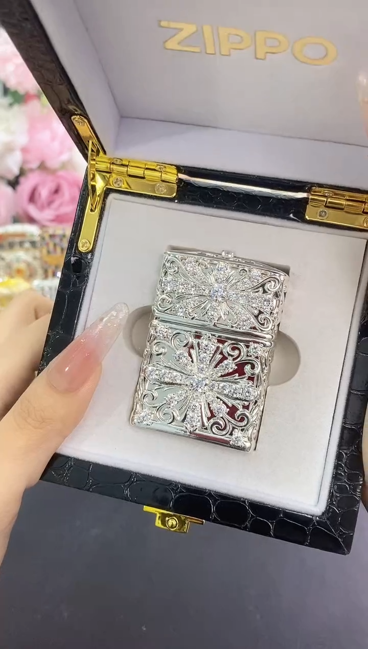 Zippo满钻克罗心