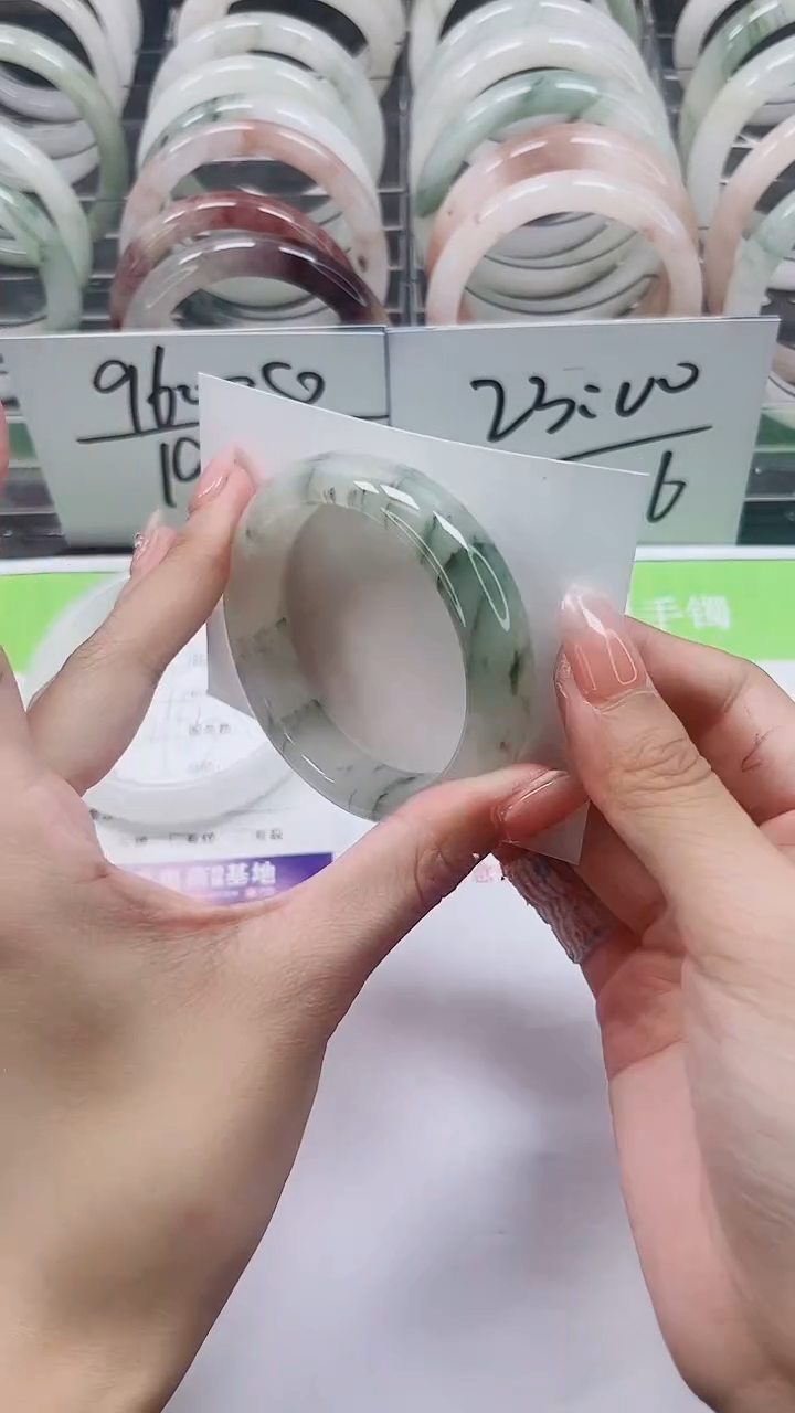 【闪购商品】石英质玉手镯合金A363-52/54